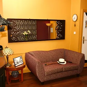 Paskins Town House Bed & Breakfast