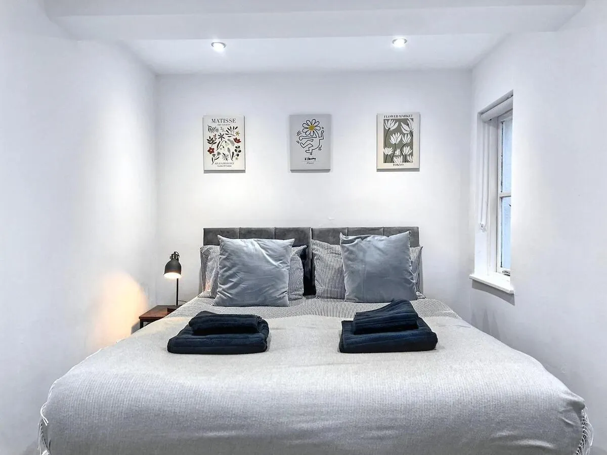 The Beach Garden Flat Brighton United Kingdom